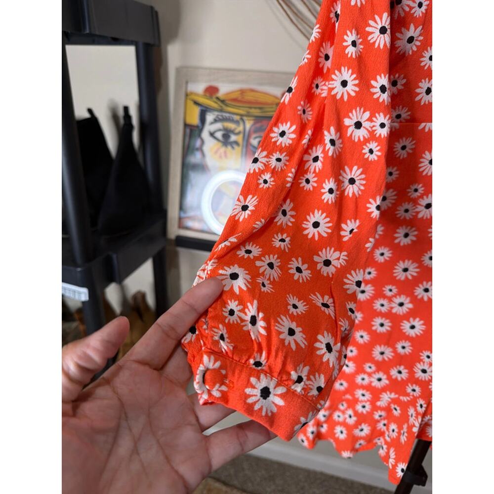 GB orange with Daisy’s wrapped dress EUC M 2897 - Picture 3 of 8